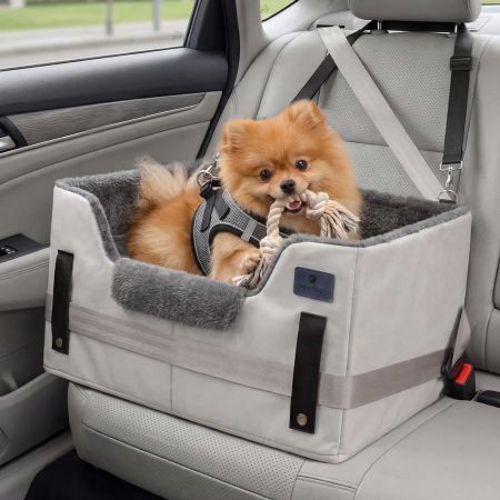 Veehoo 2-in-1 Dog Car Seat and Indoor Dog Bed image1